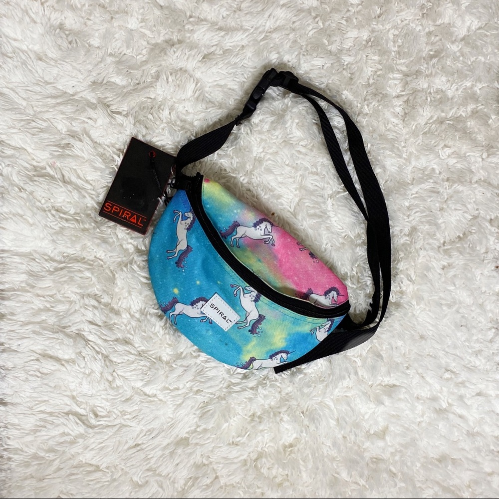 New Unicorn Galaxy Fanny Pack 🦄